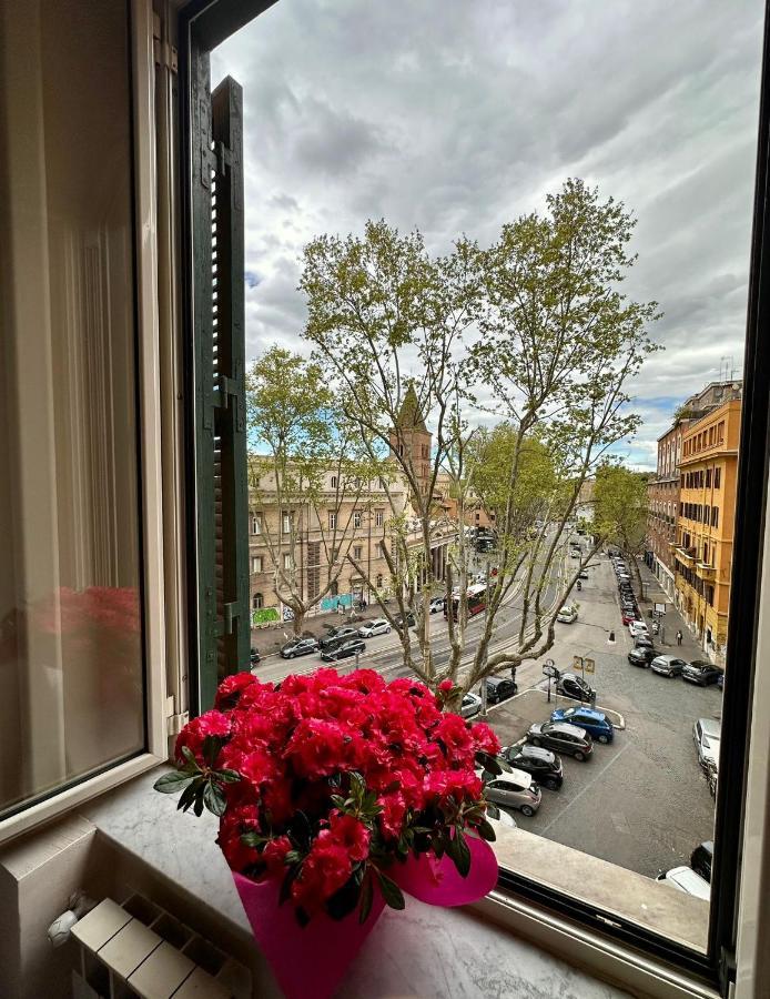 La Maison Di Trastevere Рим Экстерьер фото